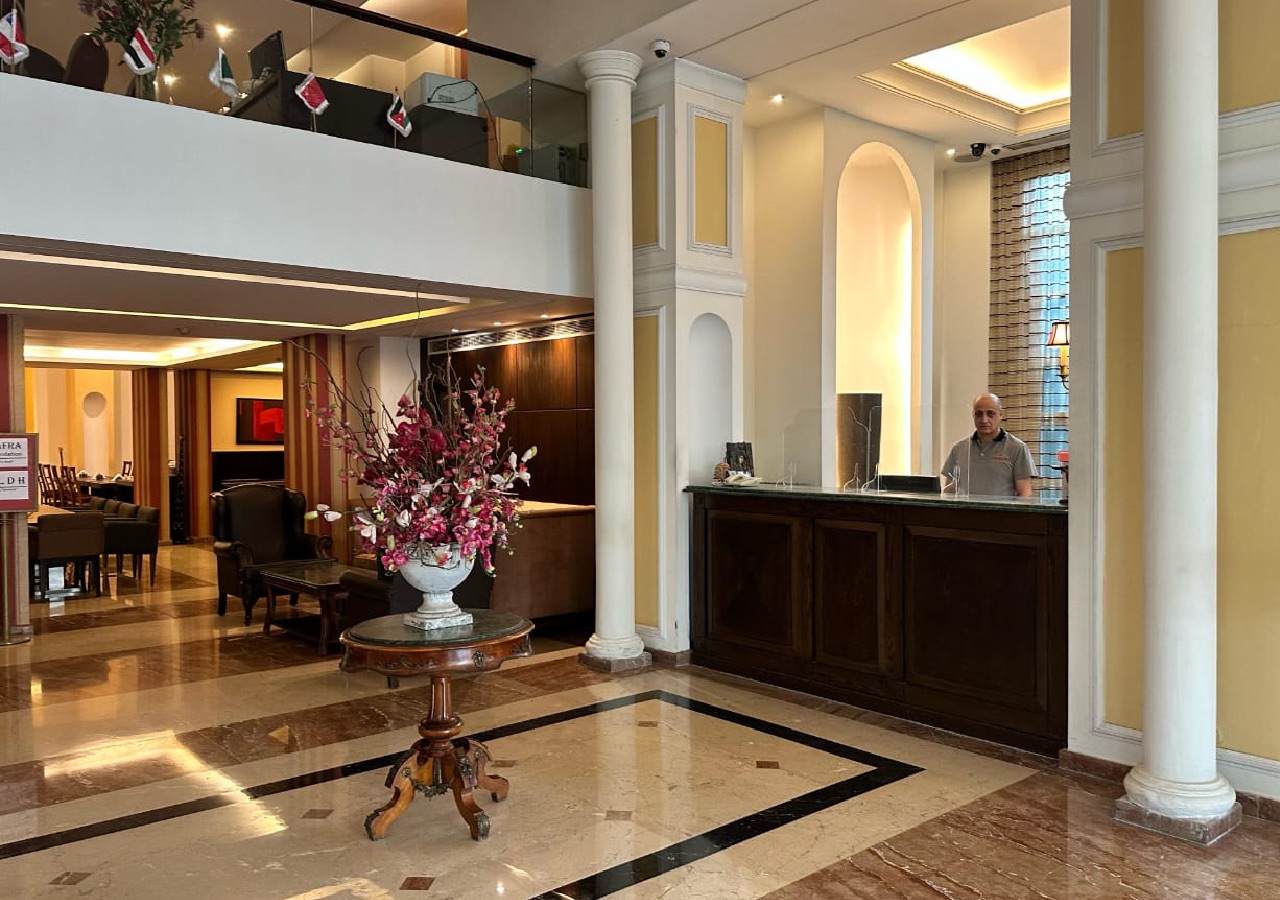 Padova Hotel Lobby